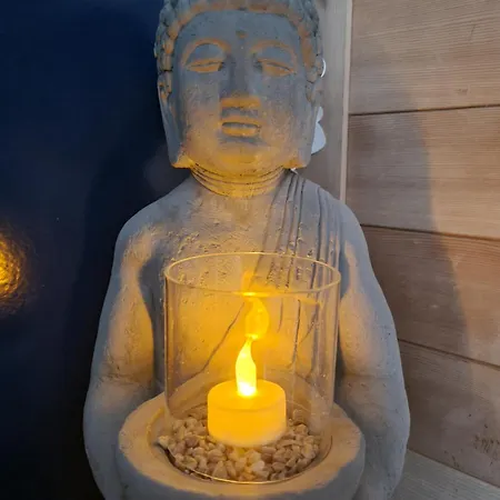 Sauna & Detente - Privee - - Netflix