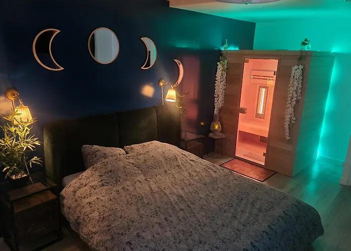 Sauna & Detente - Privee - - Netflix * Tours